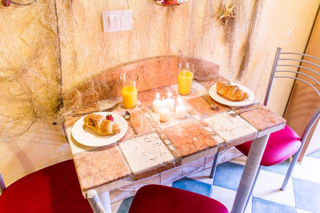 Cosy Little Love Nest In Піран Номер фото